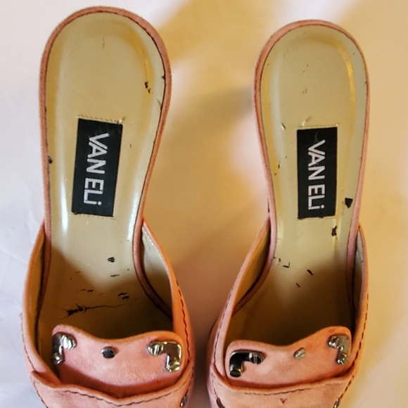 SOLD - SOLD - SOLD  Van Eli Pink Suede Slides - Picture 9 of 14